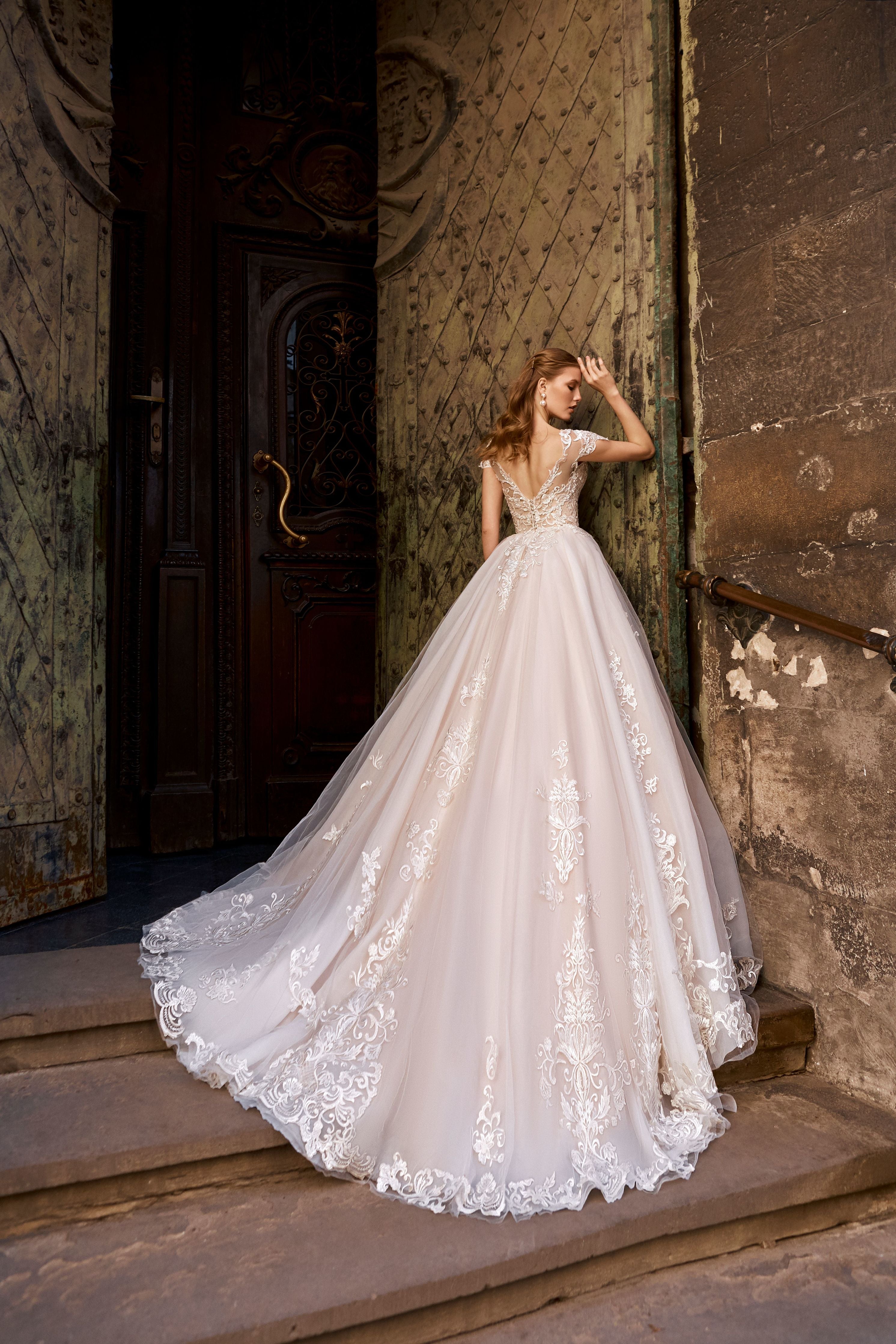 Rose - Lace and Tulle Romantic Ball Gown - Maxima Bridal