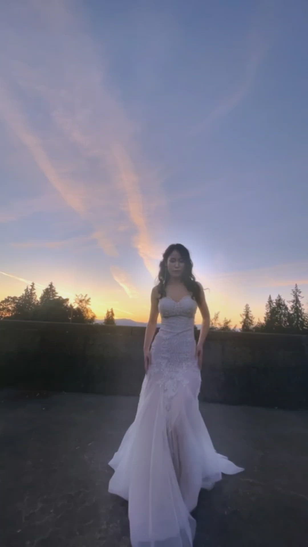 Suzanna - Sweetheart Neckline Trumpet Wedding Dress