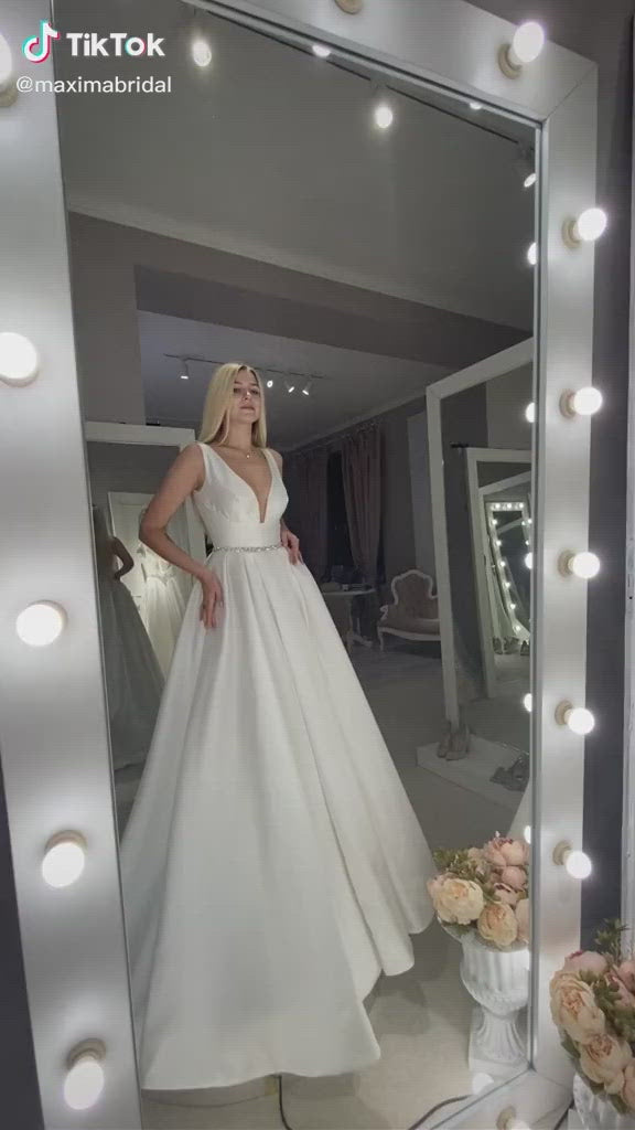 Rosalee - Seamed Bodice Silk Mikado Ball Gown