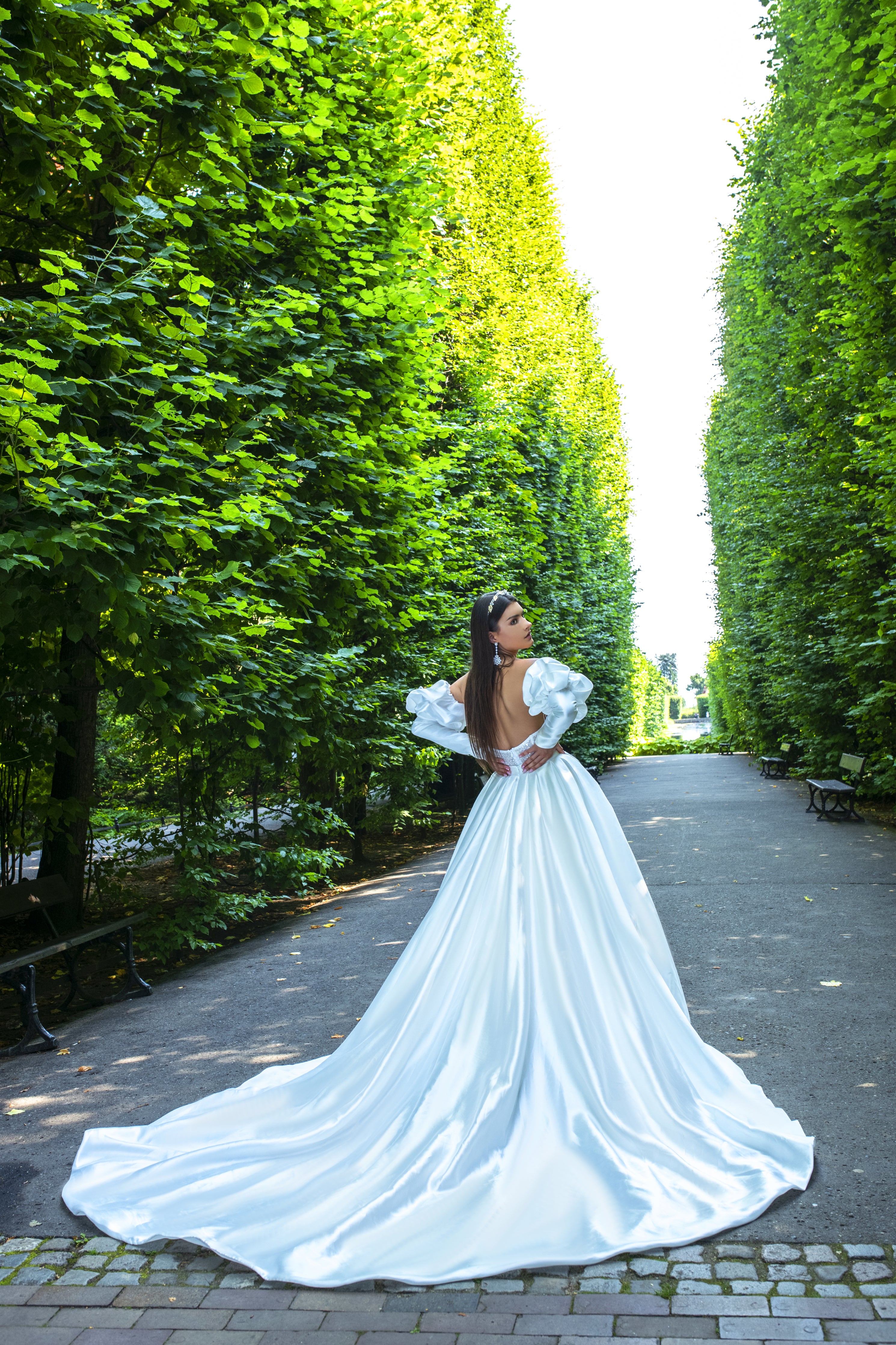 Dominique - Glam Convertible Wedding Dress with Sweetheart Neckline - Maxima Bridal