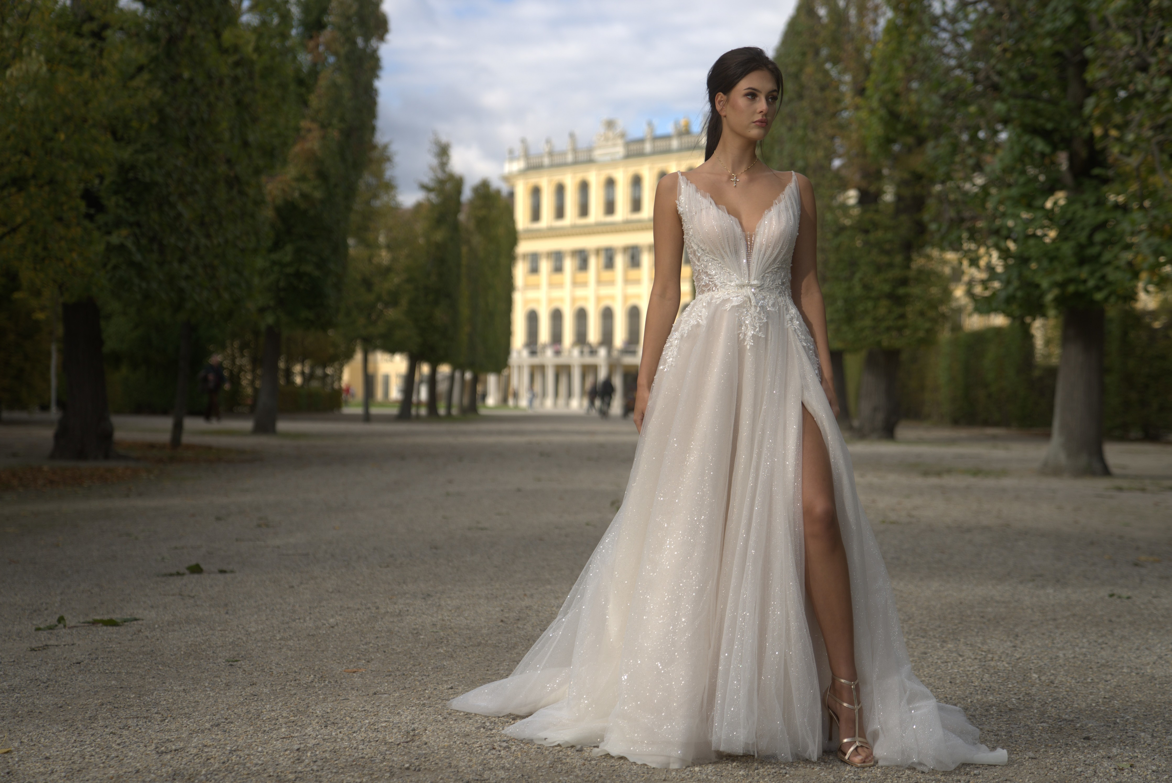 Sparkling A-line wedding dress with side slit