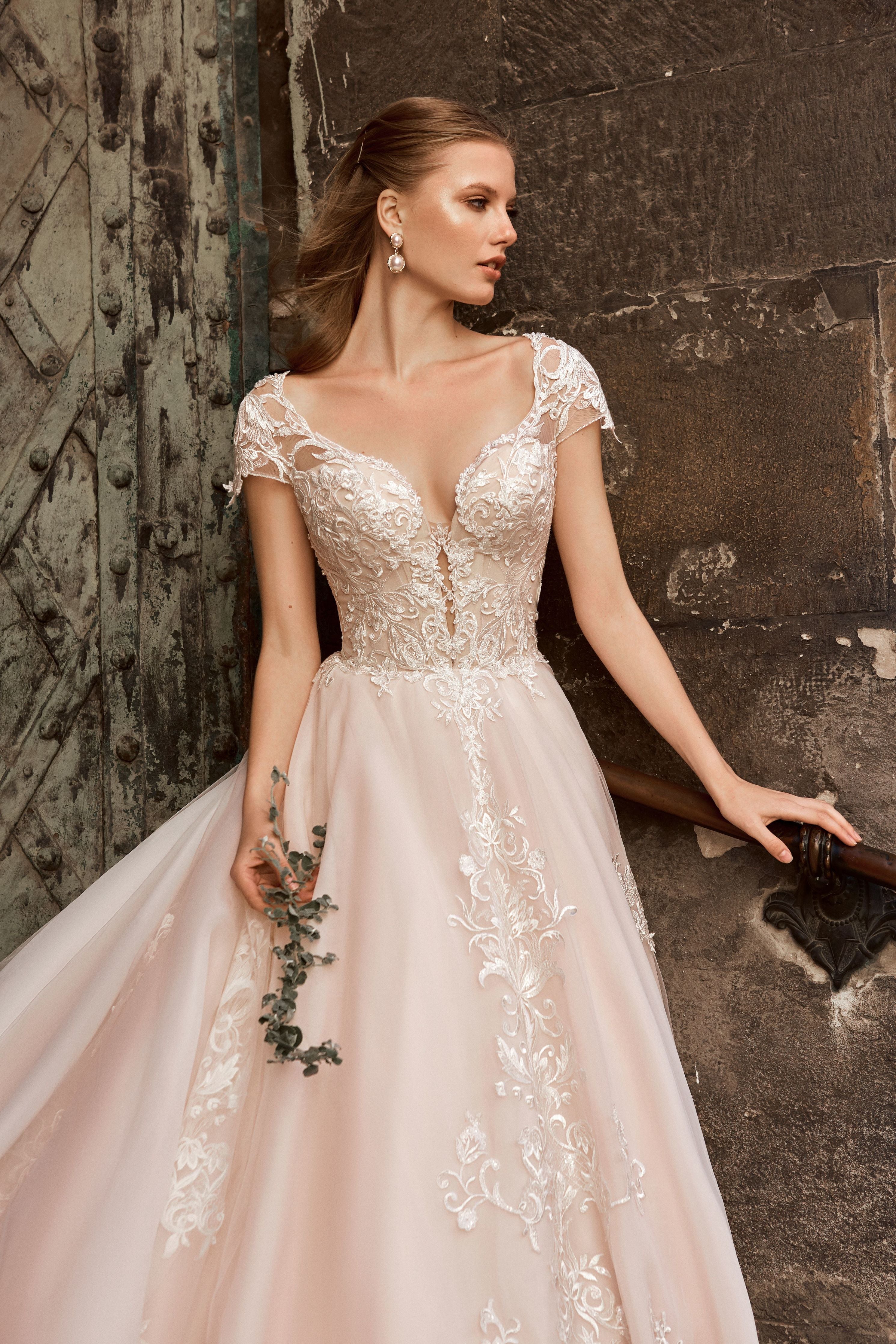 Rose - Lace and Tulle Romantic Ball Gown - Maxima Bridal
