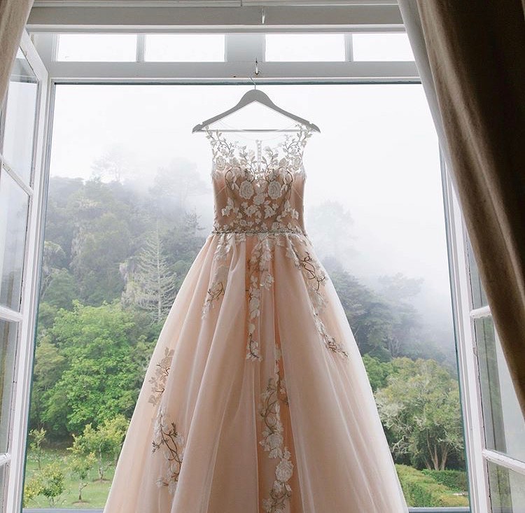 Rose - Lace and Tulle Romantic Ball Gown
